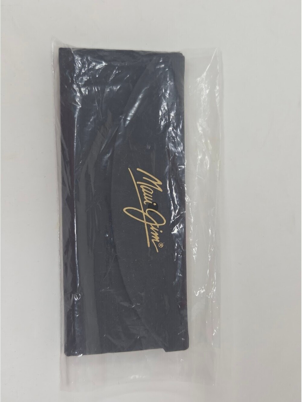 Maui Jim Microfiber Cleaning Cloth Holder With Branded Cleaning Cloth Black